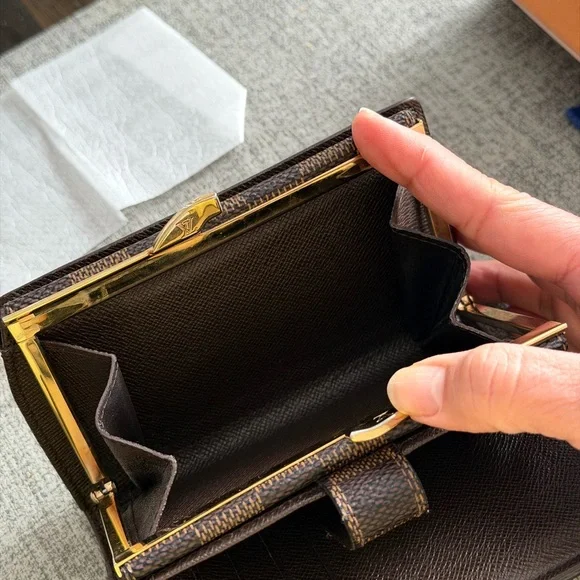 Louis Vuitton Brown Damier Ebene Snap Compact Wallet - Picture 6 of 13